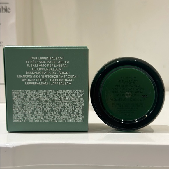 La Mer Lip Balm - Picture 5 of 9